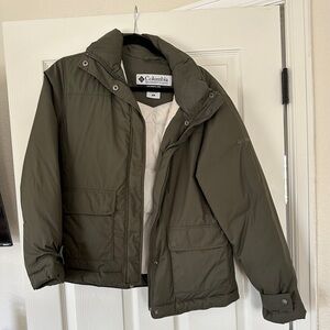 Women’s Columbia Puffer Jacket
